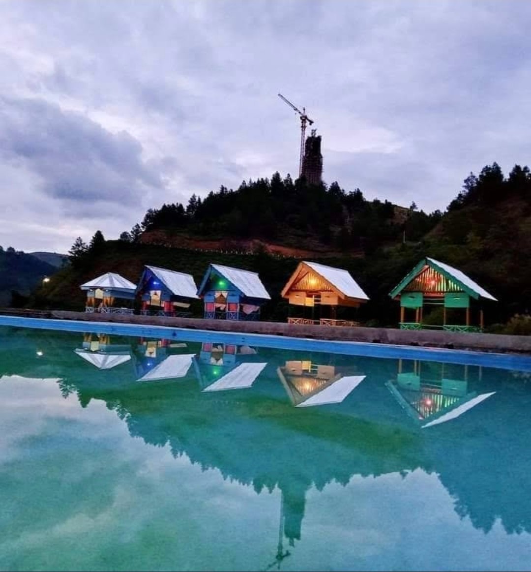 Penginapan Pagar Batu Sibeabea